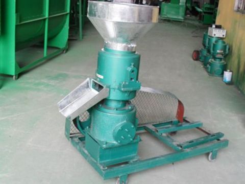 點擊查看詳細信息<br>標題：柴電兩用顆粒機 閱讀次數：1791