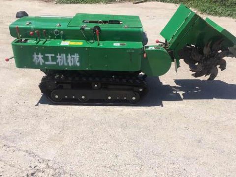 點擊查看詳細信息<br>標題：履帶開溝機　 閱讀次數：1965