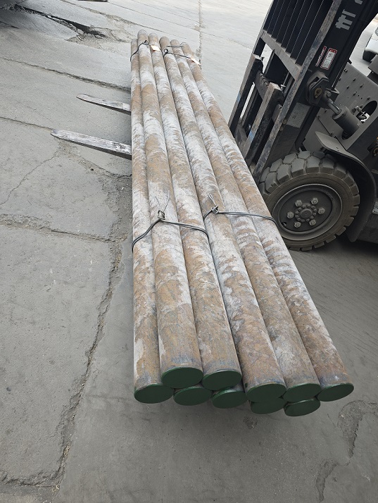 棒磨機(jī)鋼棒,球磨機(jī)鋼球,鍛造鋼球,鑄造鋼球,濟(jì)南中耐 棒磨機(jī)鋼棒,球磨機(jī)鋼球,鍛造鋼球,鑄造鋼球,濟(jì)南中耐