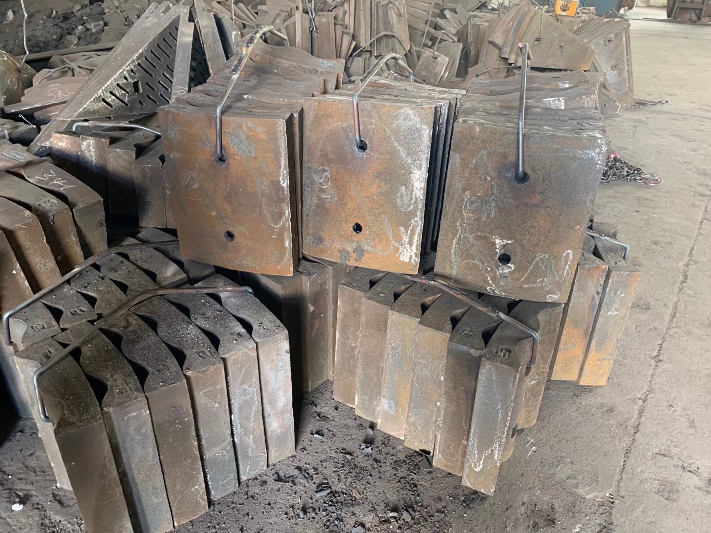 棒磨機鋼棒,球磨機鋼球,鍛造鋼球,鑄造鋼球,濟南中耐 棒磨機鋼棒,球磨機鋼球,鍛造鋼球,鑄造鋼球,濟南中耐