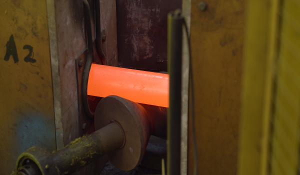 棒磨機用耐磨鋼棒和普通熱軋圓鋼的相比優劣勢及性價比分析報告